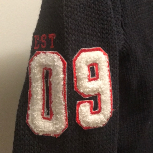 Old time hockey sweater - Picture 3 of 8